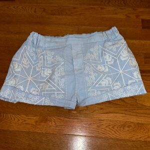 NWOT FREE PEOPLE EMBROIDERED SHORTS